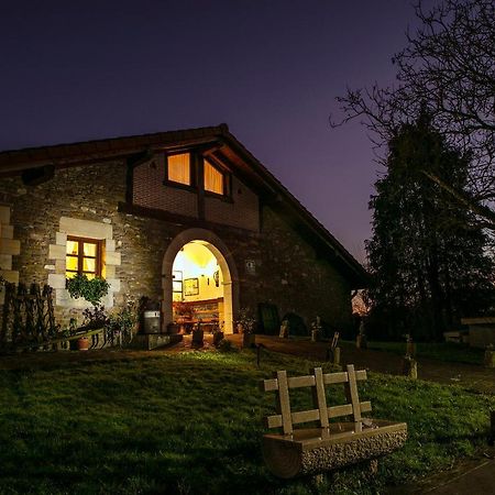 Zelai Villa Mallavia Bagian luar foto